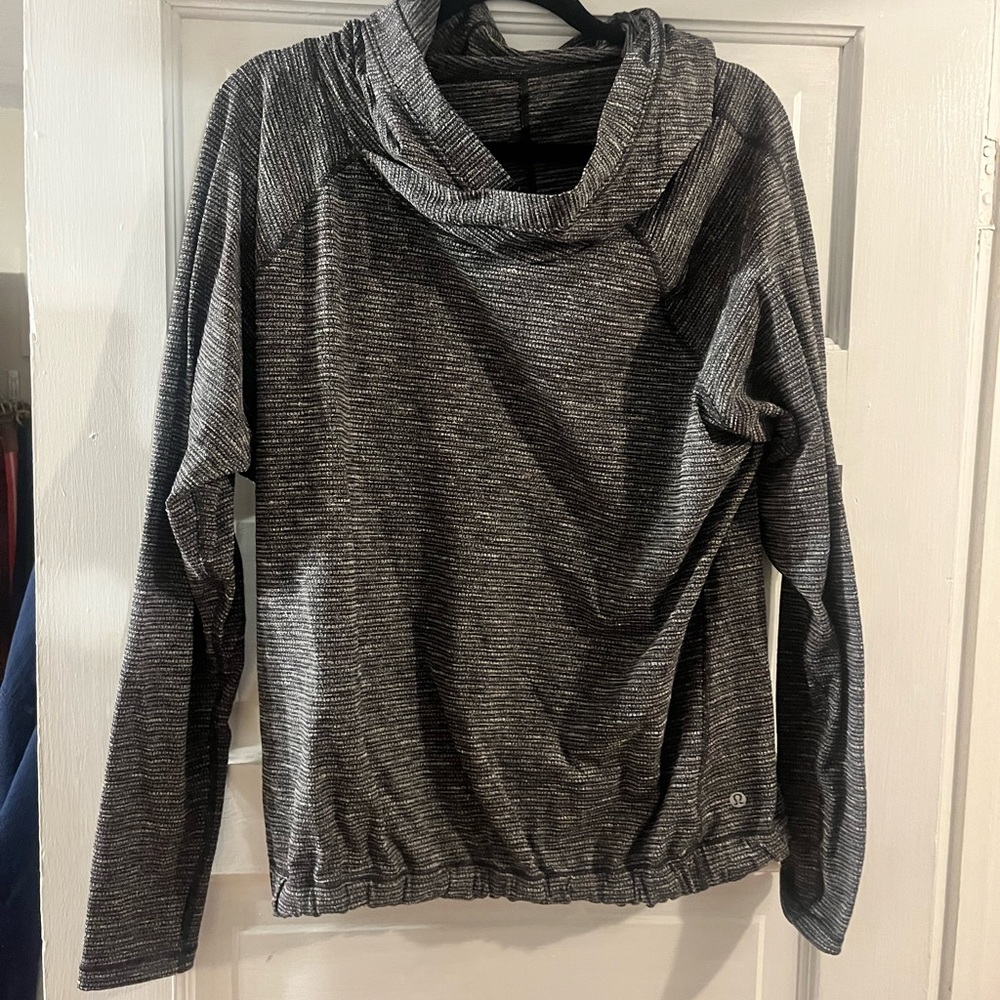 LuLulemon hoodie